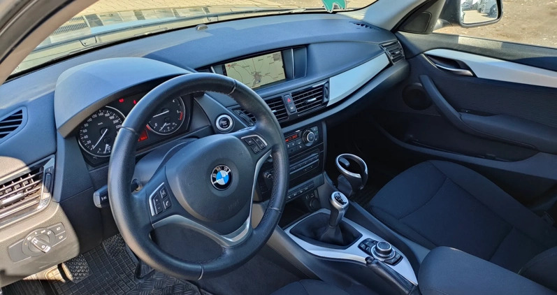 BMW X1 cena 58500 przebieg: 102000, rok produkcji 2014 z Kalisz małe 121